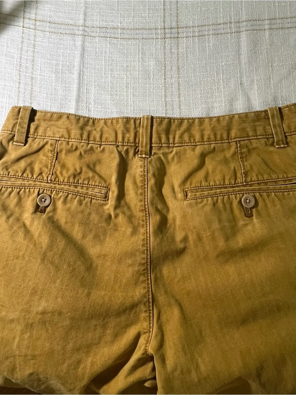 Banana Republic Men's Chinos in Mustard Yellow Size 31/30